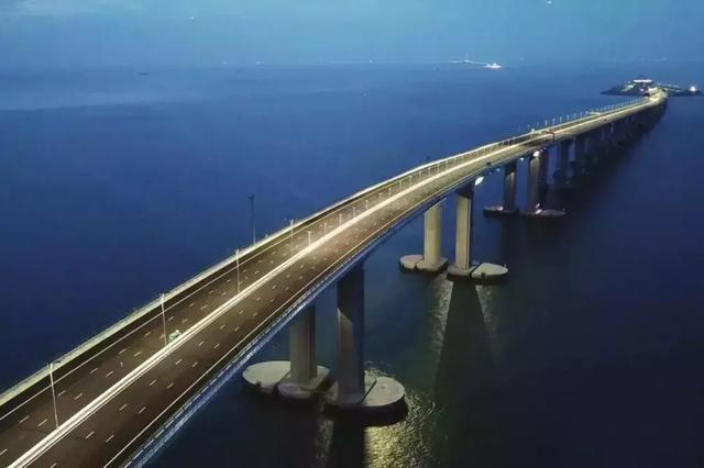 别被那些广告忽悠了，，，，，，这才是真正的国家品牌形象