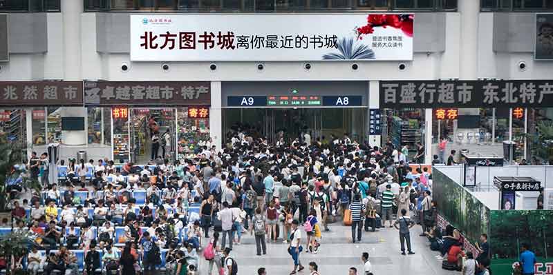 高铁站台内的广告包括哪些，，，，高铁站台广告有什么优势